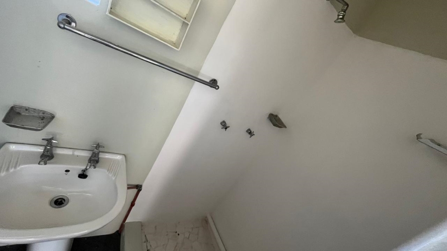 3 Bedroom Property for Sale in Wavecrest Eastern Cape